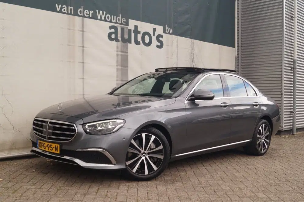 Mercedes-Benz E-Klasse 300de PHEV -LEER-PANO-BURMESTER-LUCHT uit 2022, foto 3