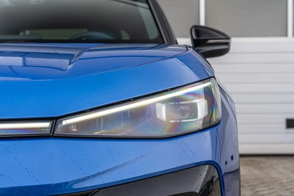 Volkswagen T-Roc 1.5 eTsi 150pk R-Line First Edition uit 2026, foto 8