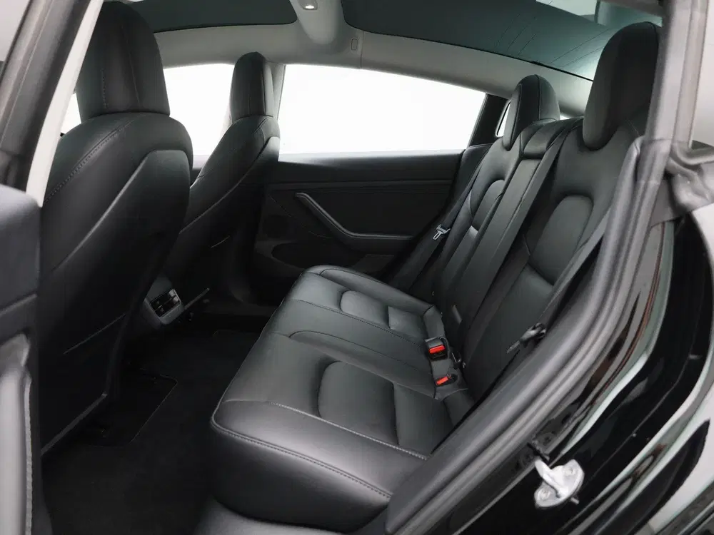 Tesla Model 3 Long Range AWD 75 kWh uit 2023, foto 11
