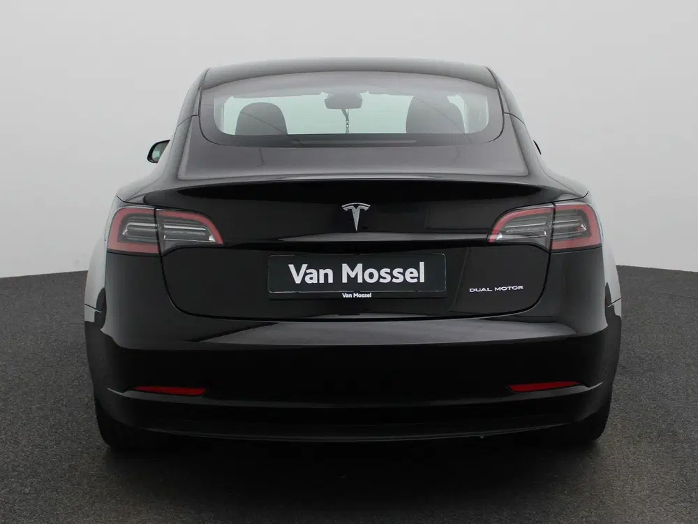 Tesla Model 3 Long Range AWD 75 kWh uit 2023, foto 5