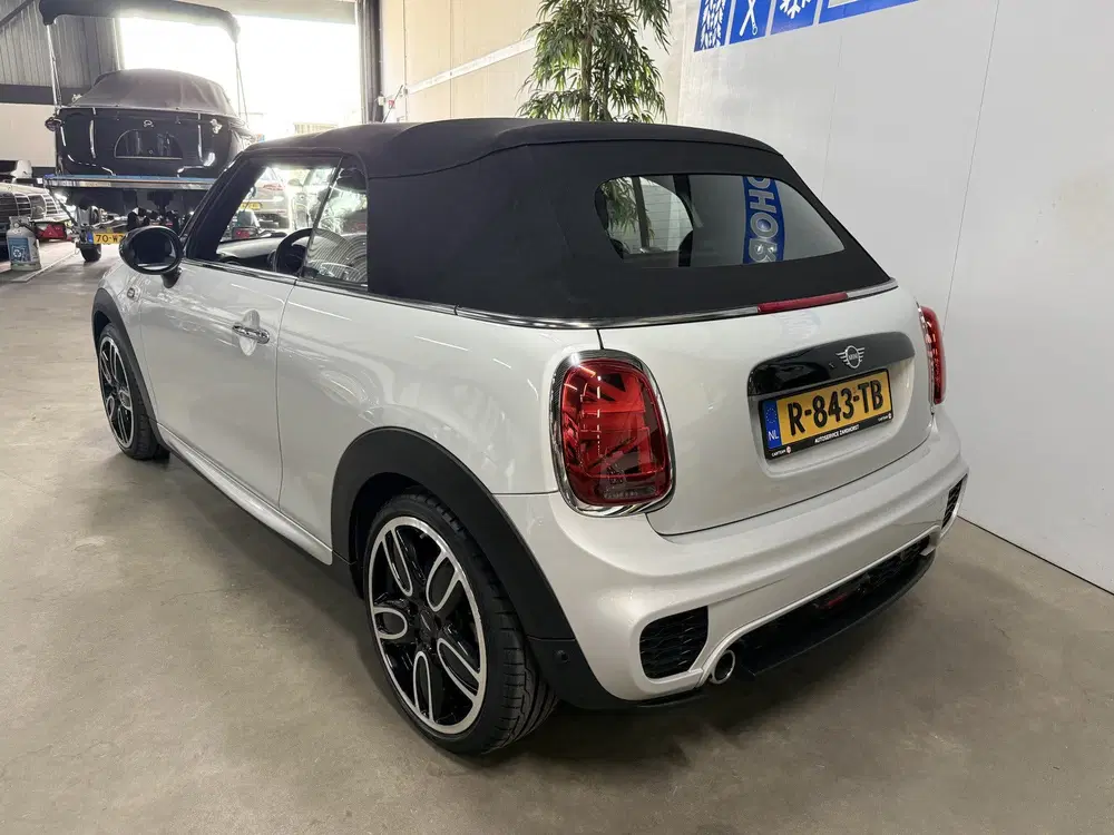Mini Cabrio 1.5 Cooper Salt uit 2019, foto 6
