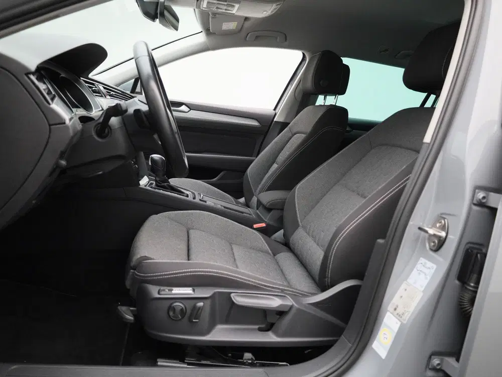 Volkswagen Passat 2.0 TSI Elegance Business AUTOMAAT uit 2023, foto 10