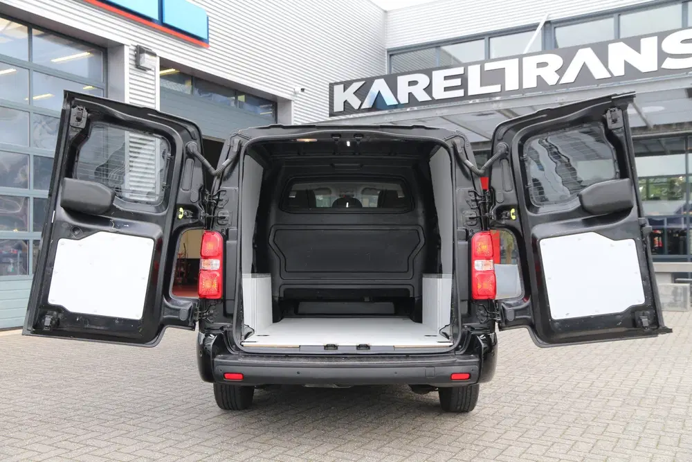 Opel Vivaro 2.0 CDTI 180 uit 2020, foto 2
