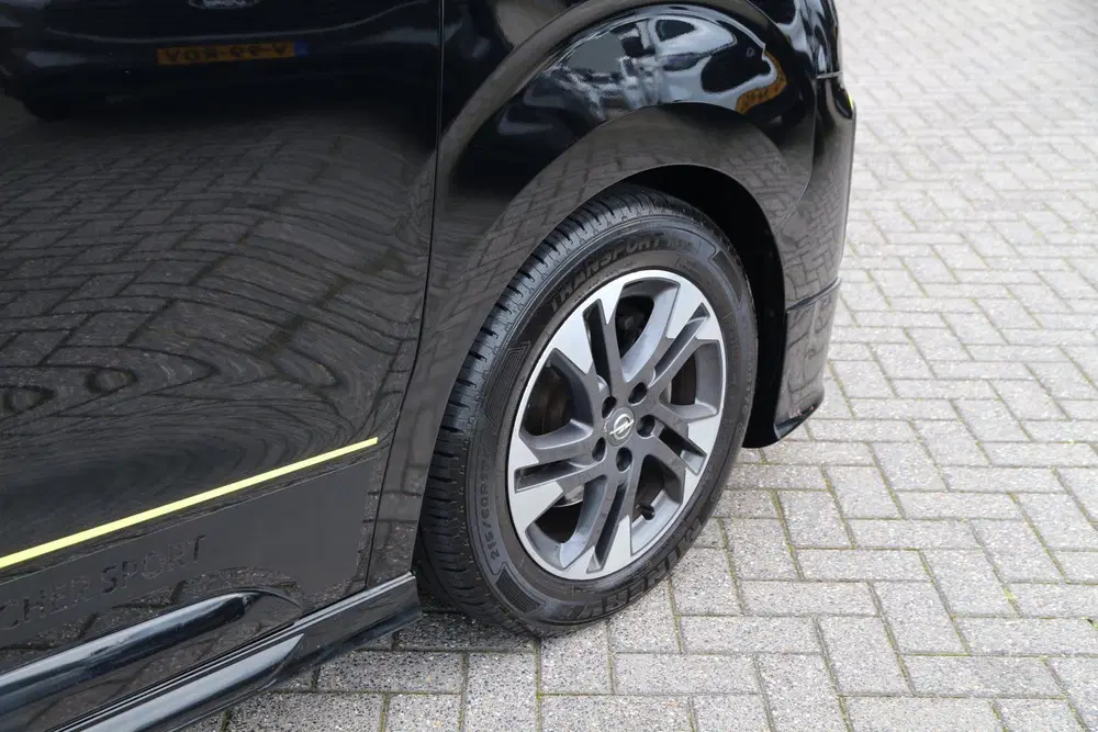 Opel Vivaro 2.0 CDTI 180 uit 2020, foto 5