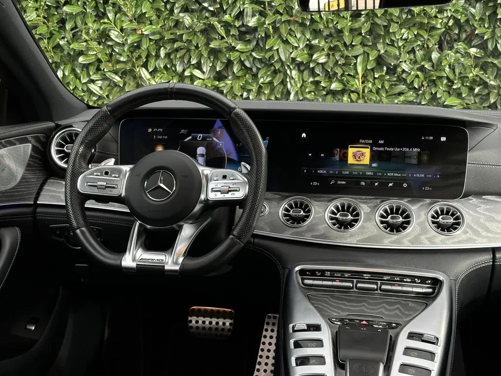 Mercedes-Benz AMG GT Mercedes AMG GT 4-Door Coupe AMG 43 4MATIC uit 2021, foto 15