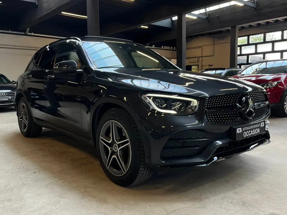 Mercedes-Benz GLC 200 4MATIC AMG Line Pano uit 2019, foto 6