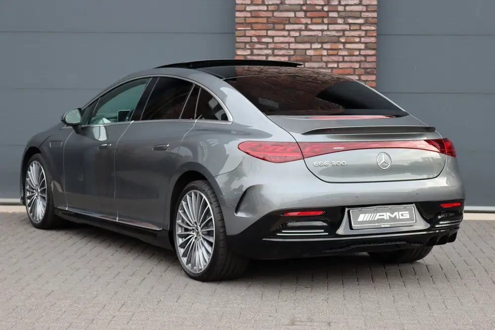 Mercedes-Benz EQE 300 AMG Line 90 kWh uit 2025, foto 5