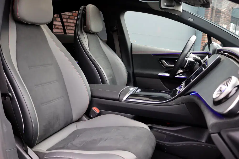 Mercedes-Benz EQE 300 AMG Line 90 kWh uit 2025, foto 6