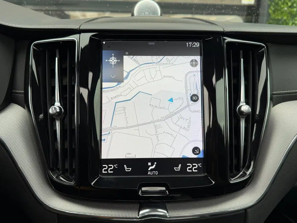 Volvo XC60 2.0 T8 Twin Engine AWD Polestar Engineered uit 2020, foto 14