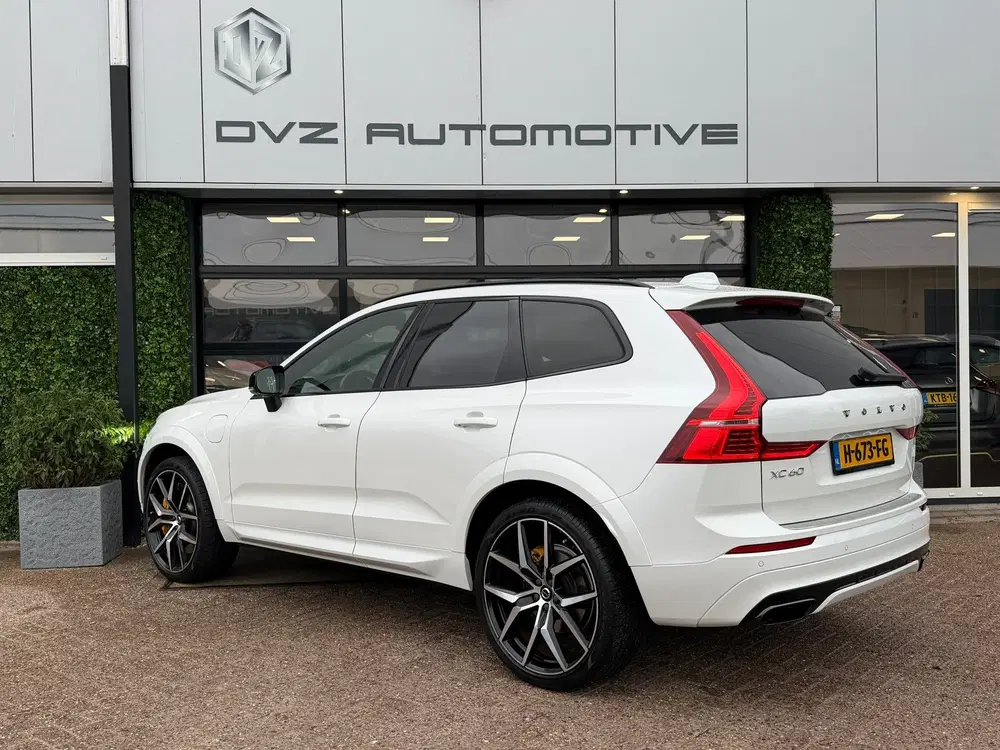 Volvo XC60 2.0 T8 Twin Engine AWD Polestar Engineered uit 2020, foto 4