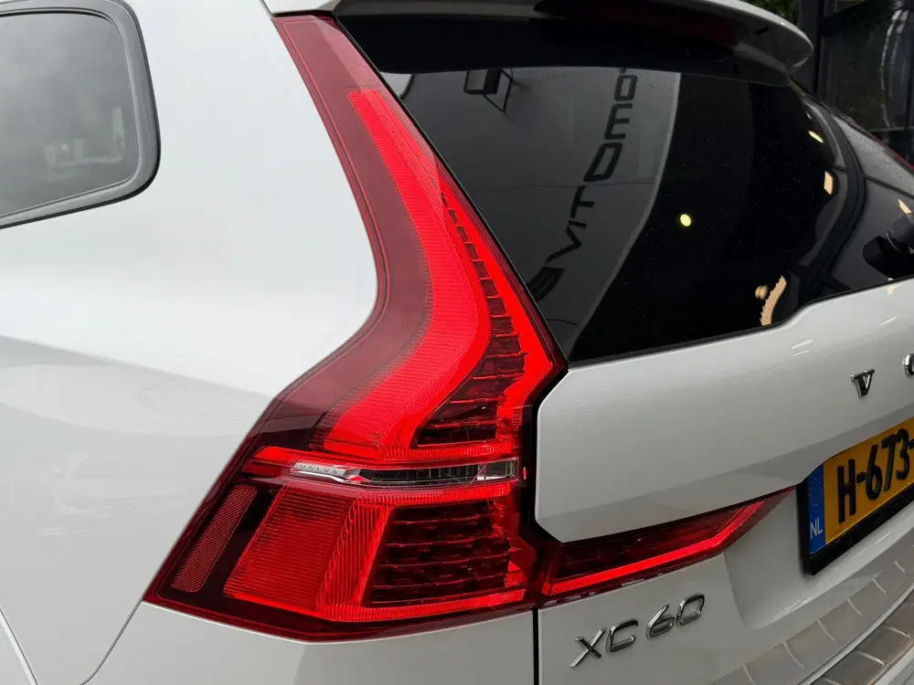 Volvo XC60 2.0 T8 Twin Engine AWD Polestar Engineered uit 2020, foto 6