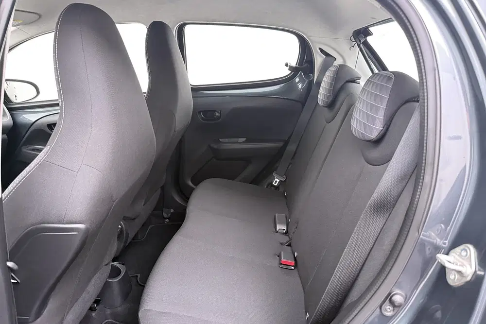 Peugeot 108 1.0 e-VTi Active LED Bluetooth DAB Start uit 2021, foto 12