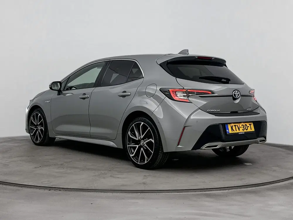 Toyota Corolla 2.0 Hybrid Executive Limited uit 2019, foto 13