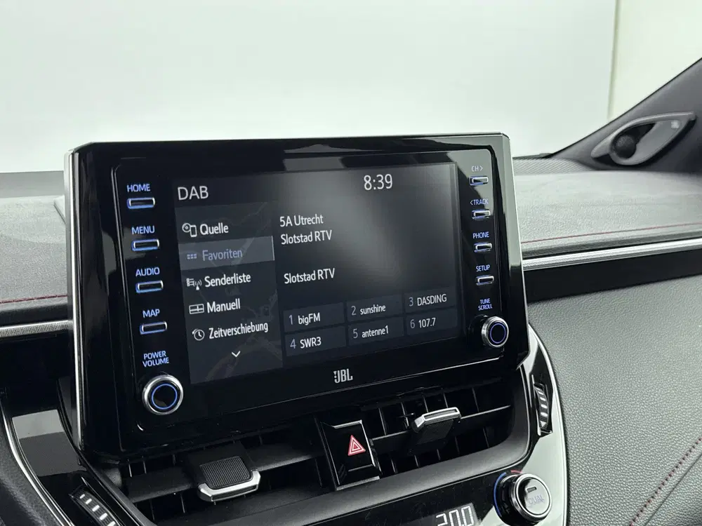 Toyota Corolla 2.0 Hybrid Executive Limited uit 2019, foto 7