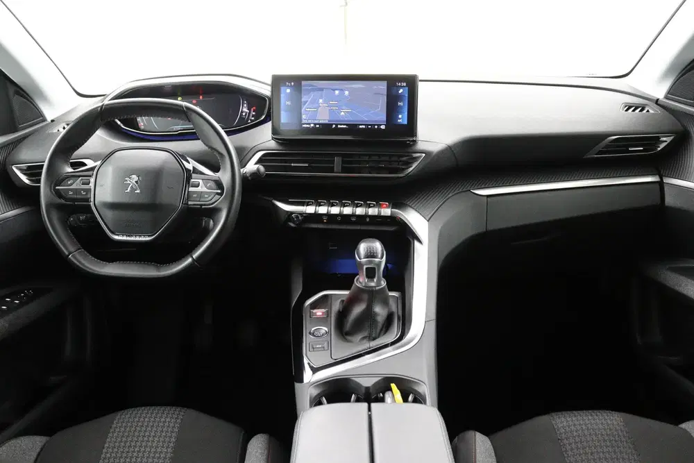 Peugeot 3008 1.2*FACELIFT*CARPLAY*NAVI*CRUISE*ECC*HAAK* uit 2021, foto 3