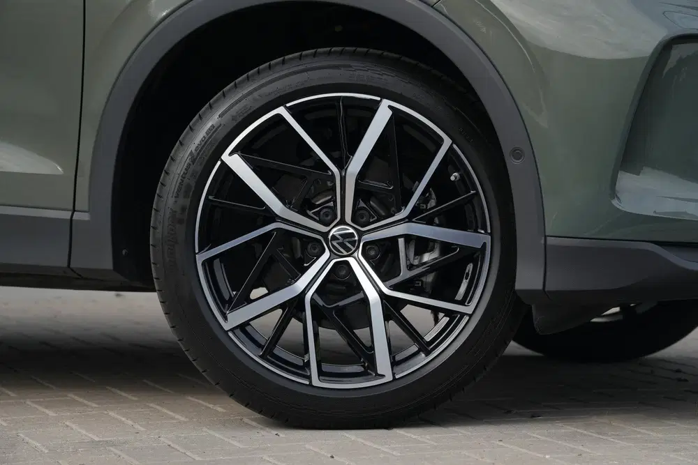 Volkswagen Tiguan 1.5 eHybrid Elegance PHEV uit 2025, foto 12