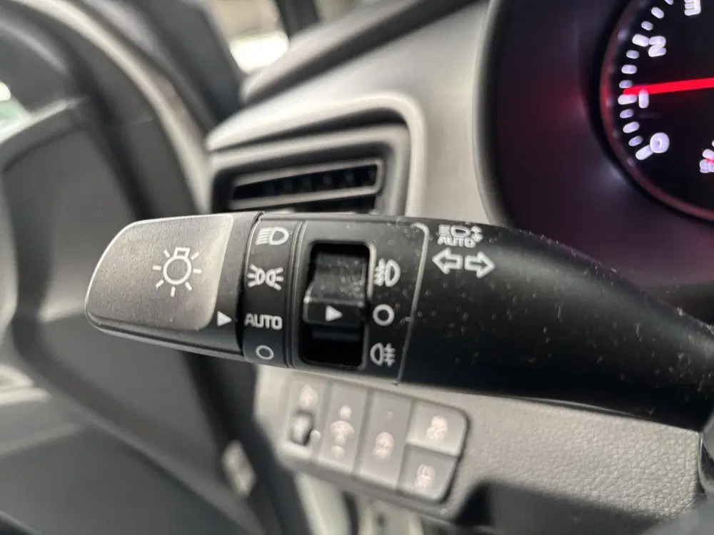 Kia Stonic 1.0 T-GDi MHEV DynamicLine Automaat uit 2023, foto 12