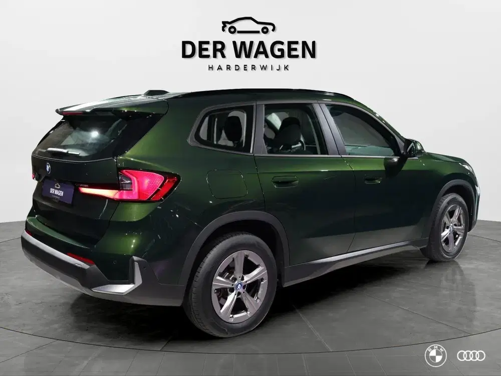 BMW X1 xDrive25e uit 2023, foto 3