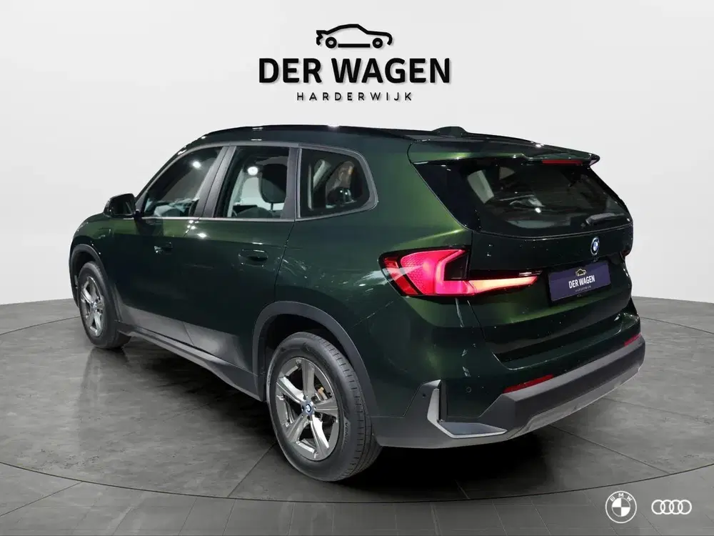 BMW X1 xDrive25e uit 2023, foto 5