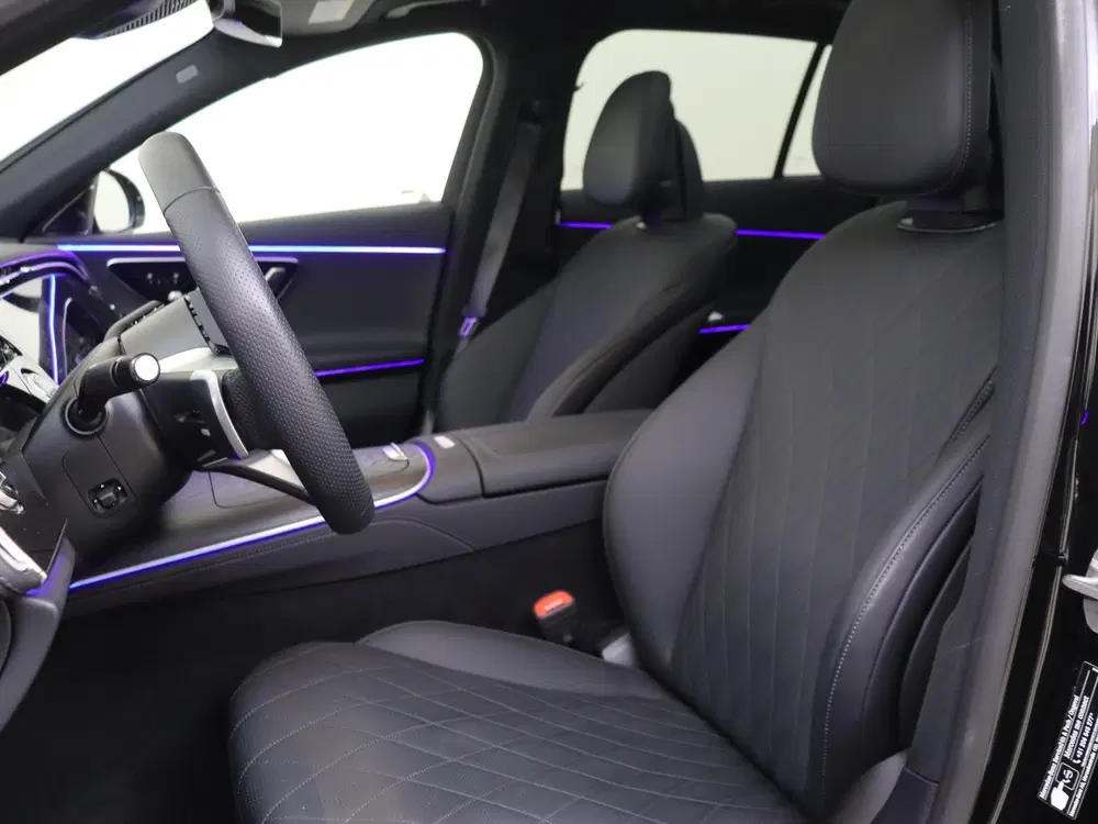 Mercedes-Benz E-Klasse 300 e AMG Line Panoramadak uit 2026, foto 14