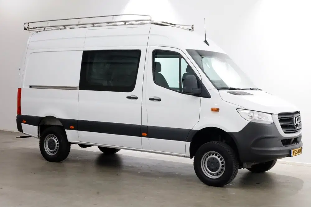 Mercedes-Benz Sprinter 314 CDI 143pk E6 L2H2 4x4 ZG1 D.C. Ai uit 2019, foto 12