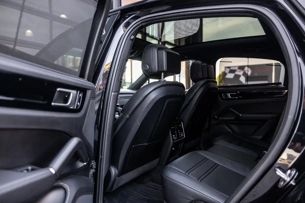 Porsche Cayenne Cayenne Coupé 3.0 E-Hybrid uit 2021, foto 10