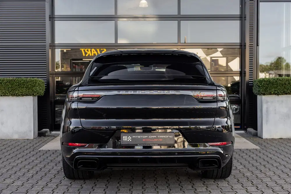 Porsche Cayenne Cayenne Coupé 3.0 E-Hybrid uit 2021, foto 6