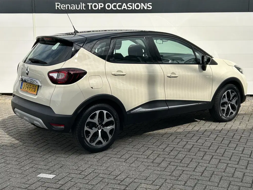 Renault Captur 1.3 TCe Intens (Hoge Instap) uit 2019, foto 2