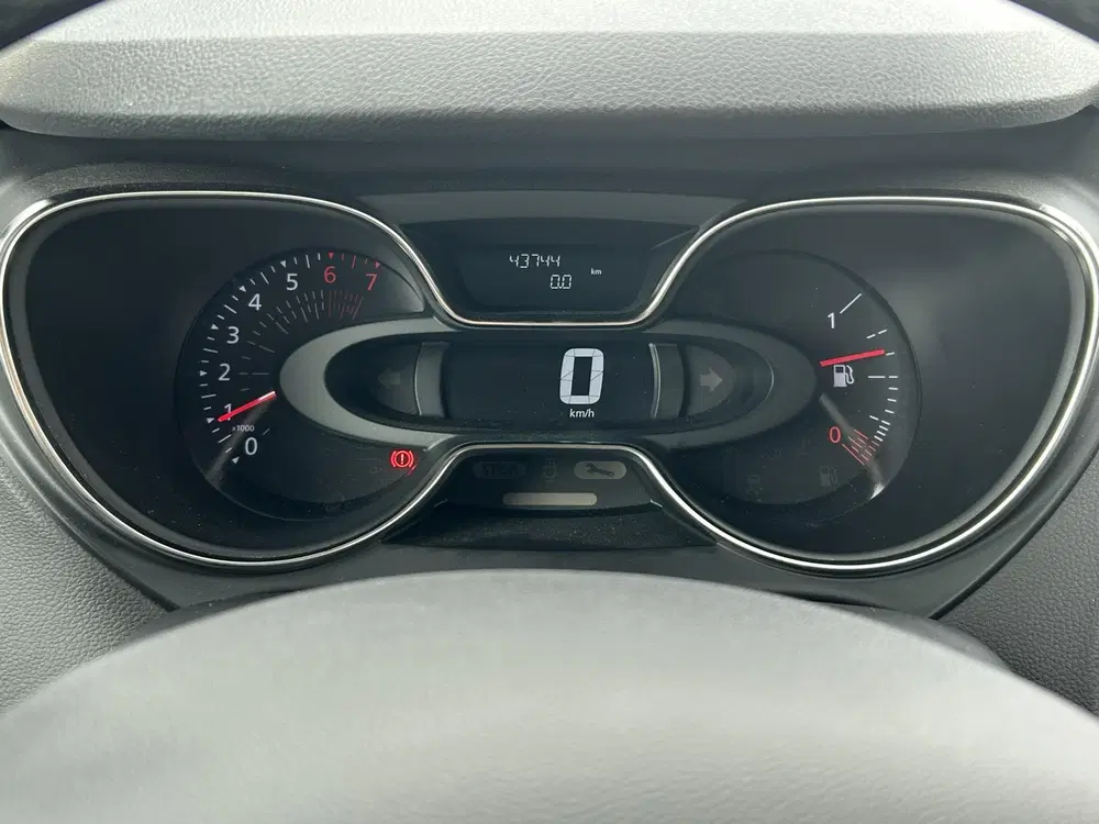 Renault Captur 1.3 TCe Intens (Hoge Instap) uit 2019, foto 3
