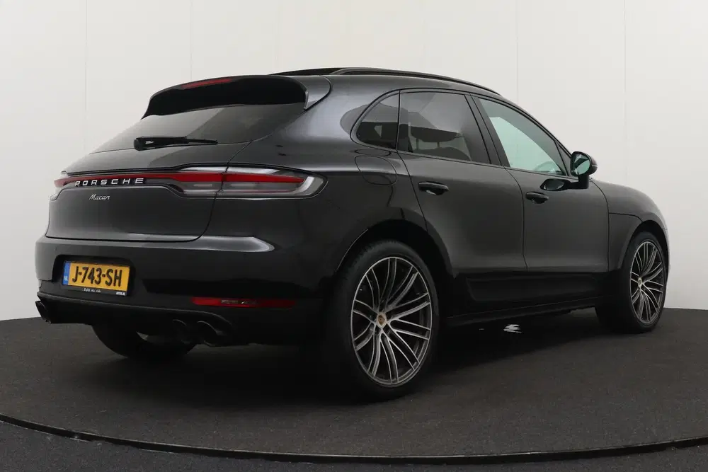Porsche Macan 2.0 Pano-dak Luchvering 21'LMV Camera BOSE uit 2019, foto 2