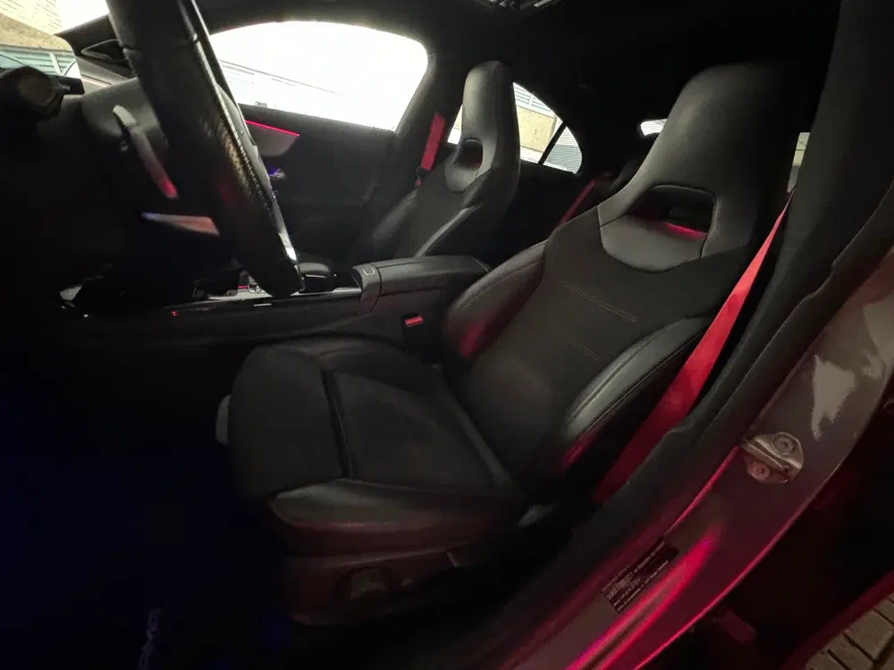 Mercedes-Benz CLA 220 4MATIC AMG Pano uit 2019, foto 10