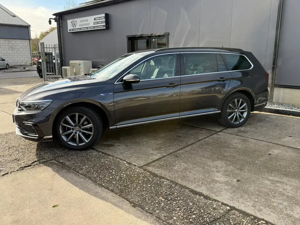 Volkswagen Passat 1.4 TSI PHEV GTE Business uit 2021, foto 4