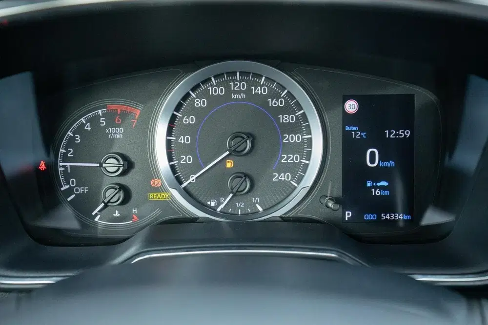Toyota Corolla 1.8 Hybrid Business uit 2022, foto 13