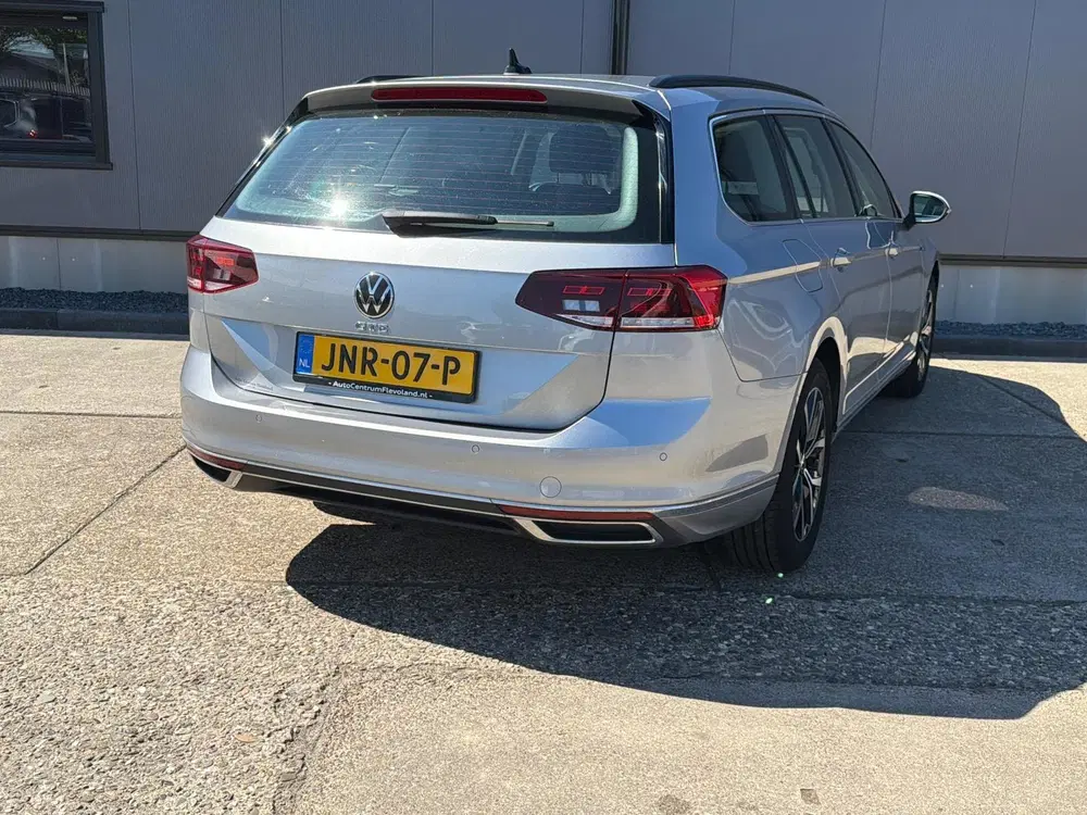 Volkswagen Passat 1.4 TSI PHEV GTE Business uit 2022, foto 9