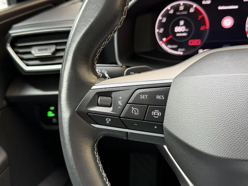 SEAT Leon Leon ST 1.0 EcoTSI Style Business Intense uit 2022, foto 7