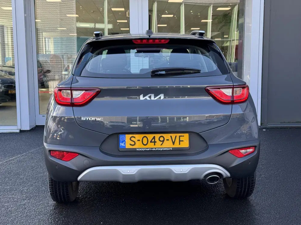 Kia Stonic 1.0 T-GDi MHEV DynamicLine Apple Carplay e uit 2023, foto 5