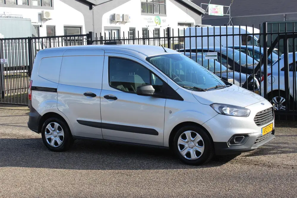 Ford Transit Courier 1.5 TDCI Trend Duratorq S&S uit 2022, foto 14