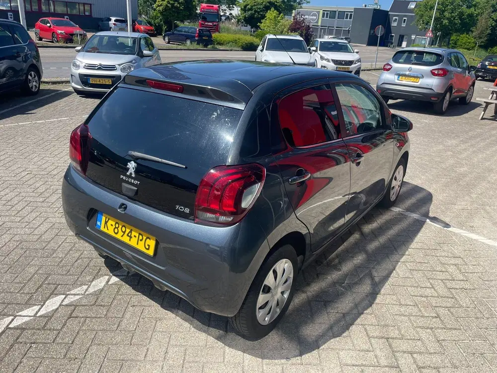 Peugeot 108 1.0 e-VTi Active uit 2021, foto 12