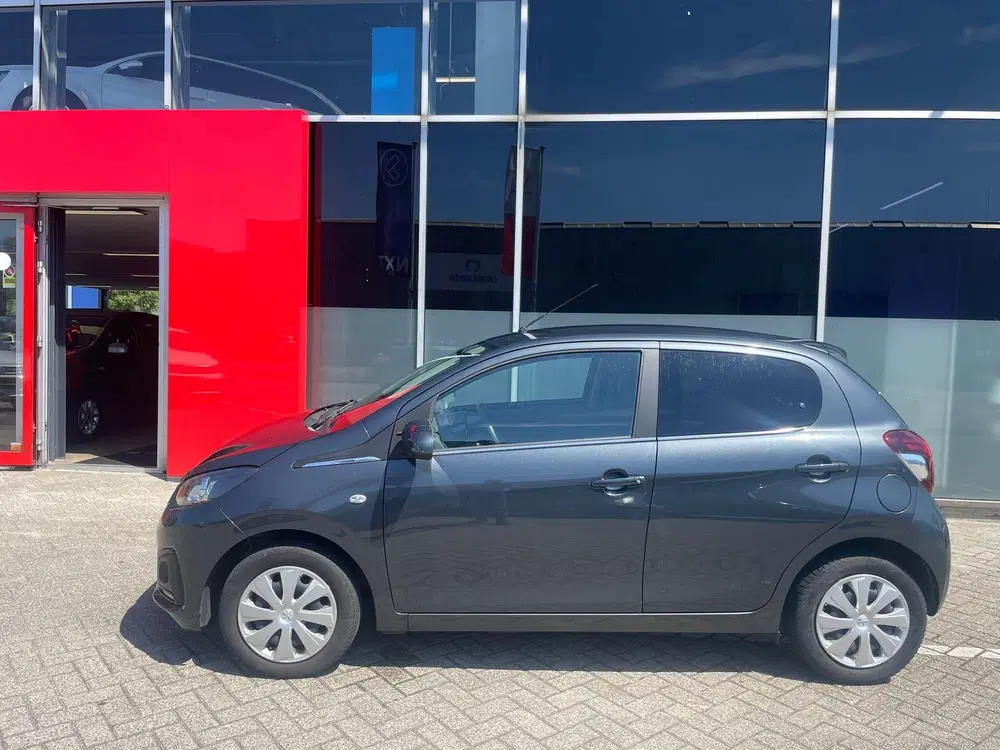 Peugeot 108 1.0 e-VTi Active uit 2021, foto 3