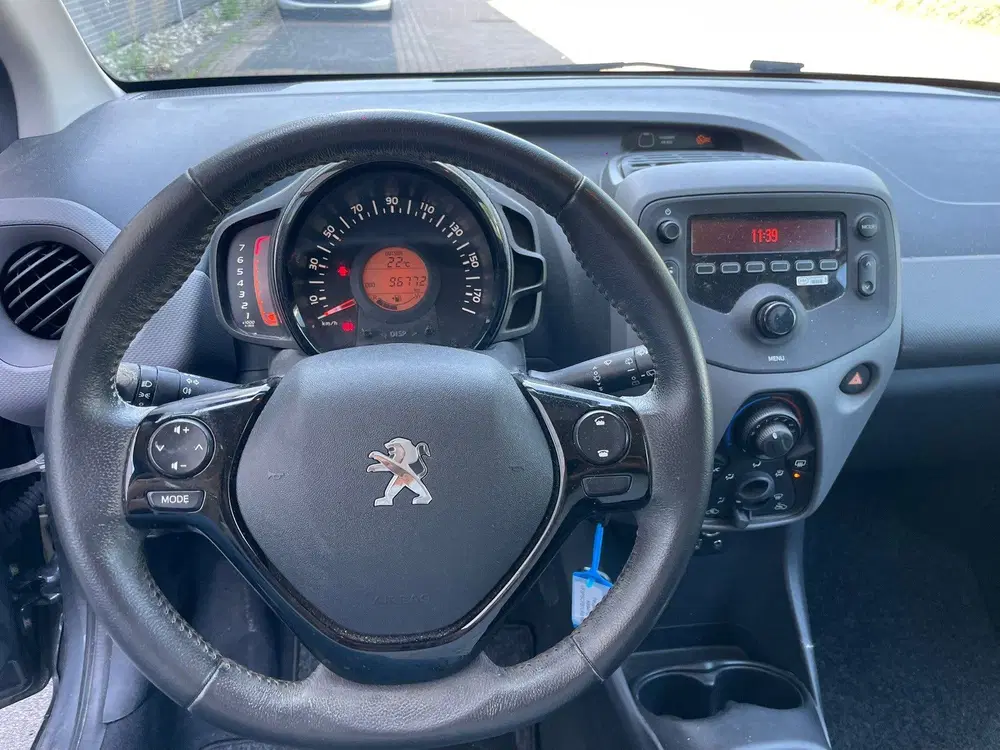 Peugeot 108 1.0 e-VTi Active uit 2021, foto 7