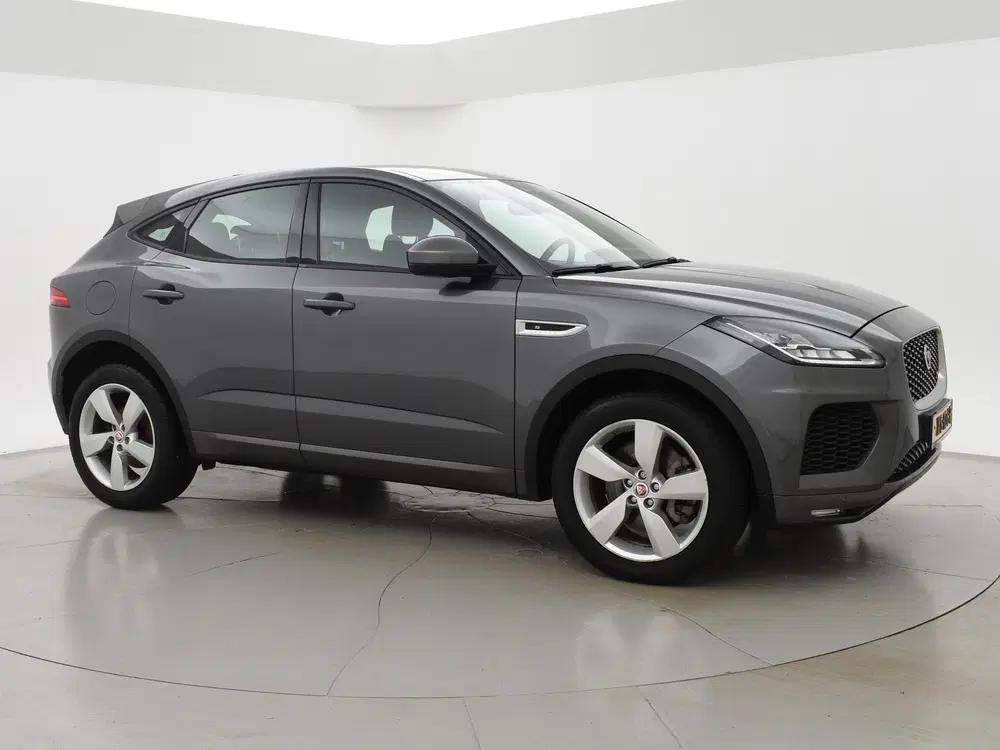 Jaguar E-Pace 2.0 TURBO P250 AWD R-DYNAMIC SE + PANORAMA uit 2019, foto 15