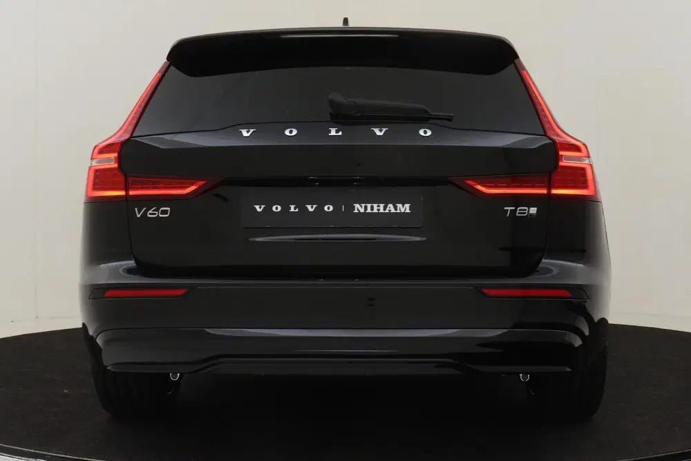 Volvo V60 T8 PLUG-IN HYBRID AWD PLUS PERFORMANCE ED. uit 2026, foto 15