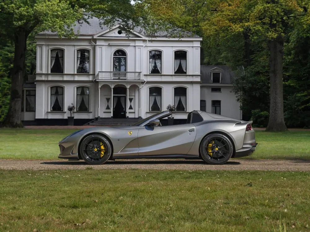 Ferrari 812 6.5 V12 HELE uit 2021
