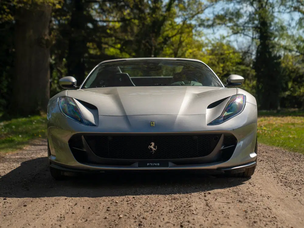 Ferrari 812 6.5 V12 HELE uit 2021, foto 2