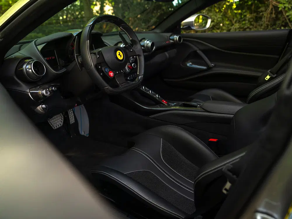 Ferrari 812 6.5 V12 HELE uit 2021, foto 7