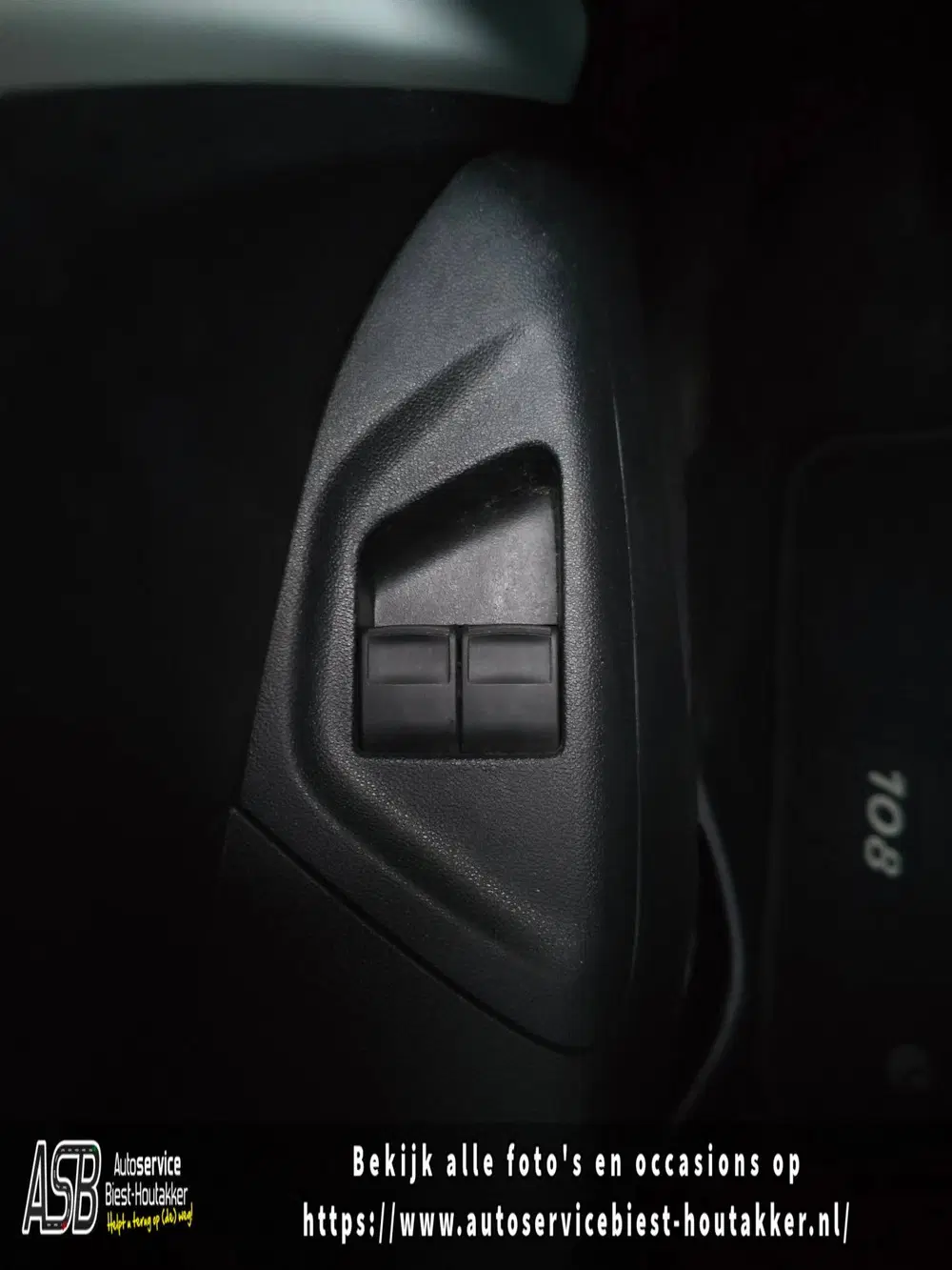 Peugeot 108 1.0 e-VTi Active uit 2021, foto 15