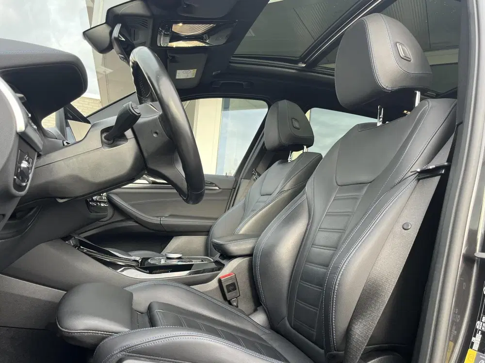 BMW iX3 High Executive M-SPORT SOH 100% PANO+TREKH uit 2024, foto 7