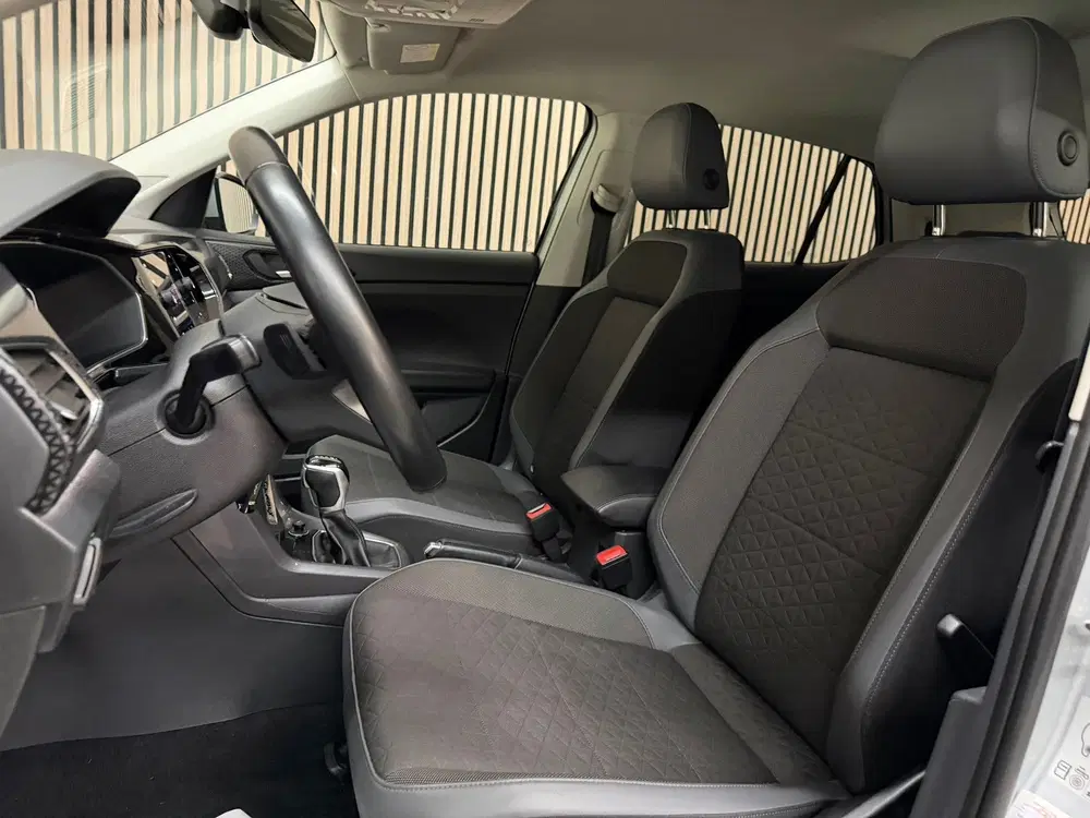 Volkswagen T-Cross 1.0 TSI Life 2022 DSG LED VIRTUAL CRUISE uit 2022, foto 12