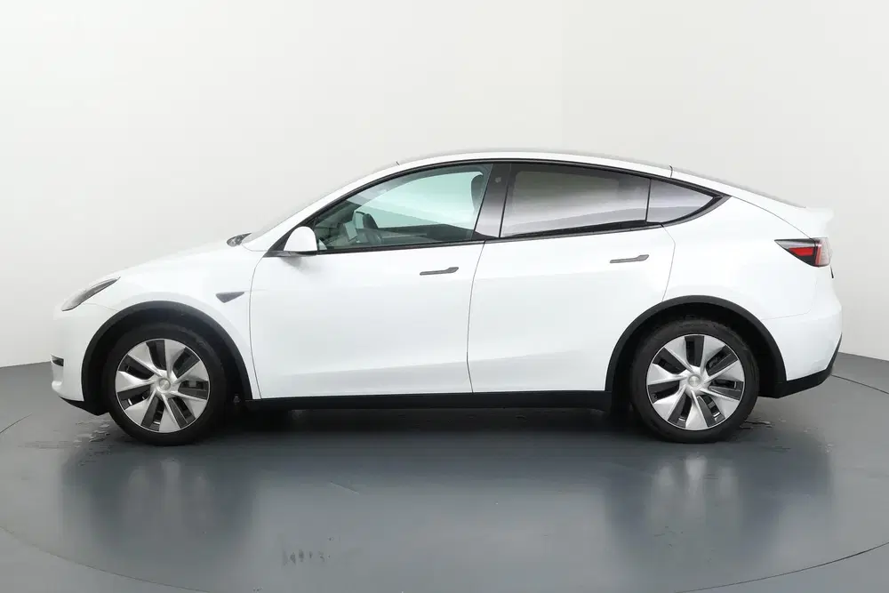 Tesla Model Y RWD 58 kWh uit 2022, foto 13