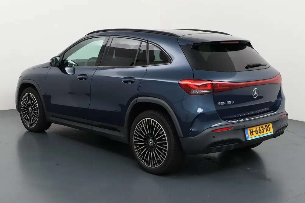 Mercedes-Benz EQA 250 Business Solution AMG 67 kWh uit 2021, foto 7